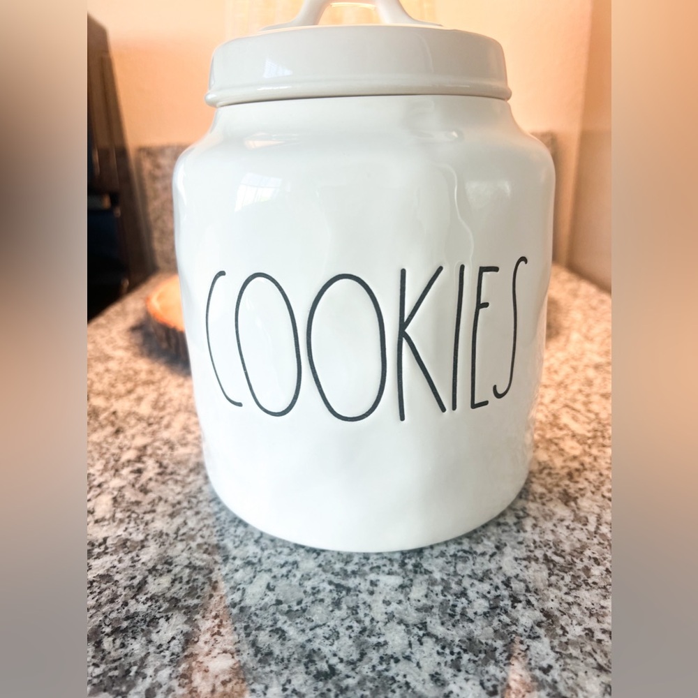 Rae Dunn Cookie Canister